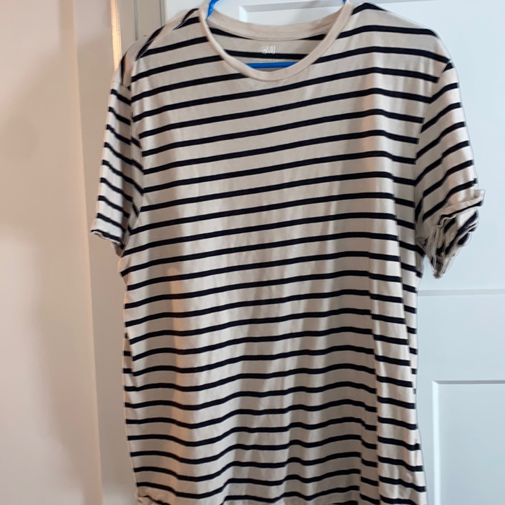 Men’s H&M t-shirt